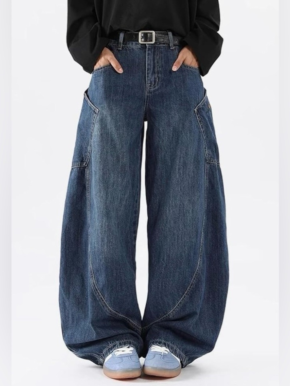Nutriangee Unisex Baggy Barrel Wide Leg Jeans Size 30 NWT